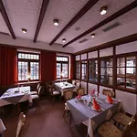 Felsenkeller 3*