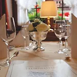 Felsenkeller Hotel 3*