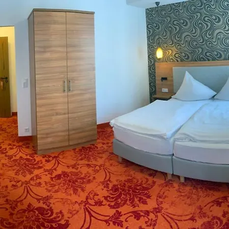 Hotel Felsenkeller 3*