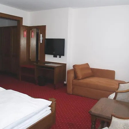 מלון Felsenkeller